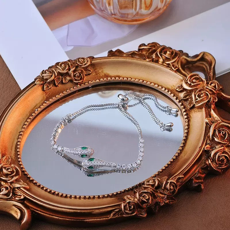 Hot selling electroplated green eyed little spirit snake bracelet