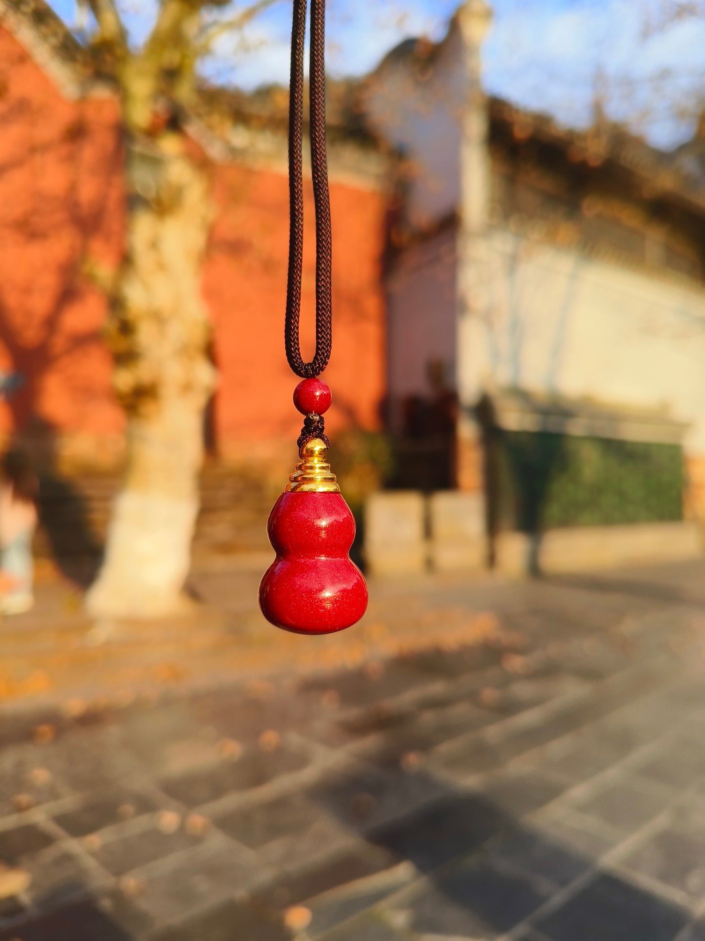 Natural cinnabar gourd pendant