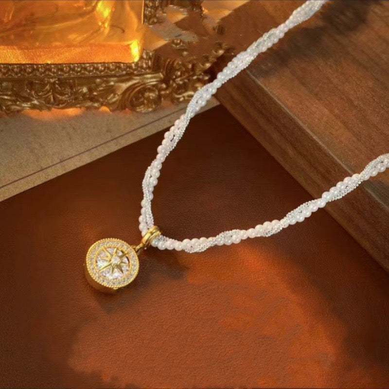 Small and versatile exquisite bracelet set with diamonds, octagonal star, double layered pearl bracelet, feminine fashion accessory