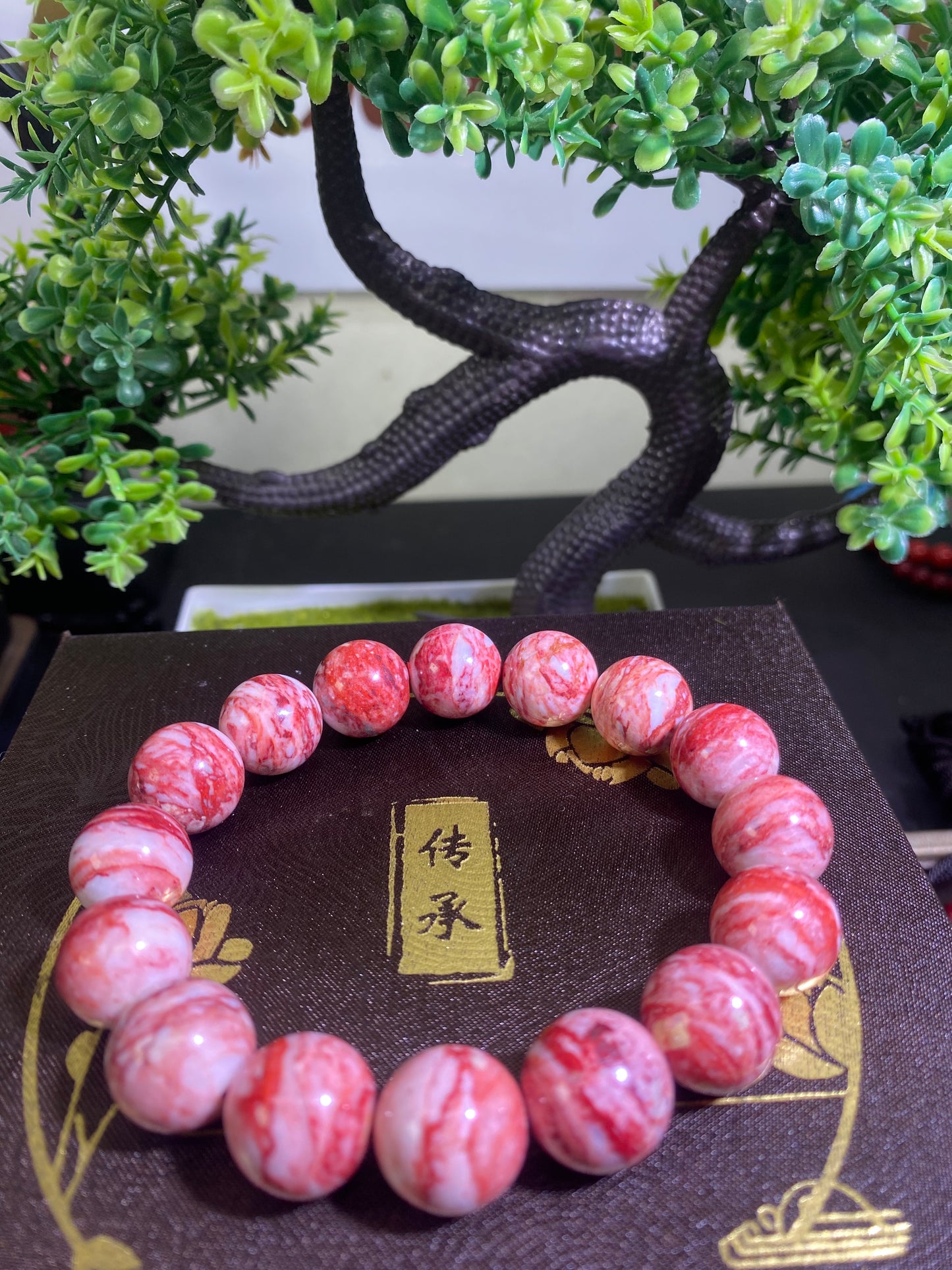 朱砂原石手串Cinnabar raw stone bracelet