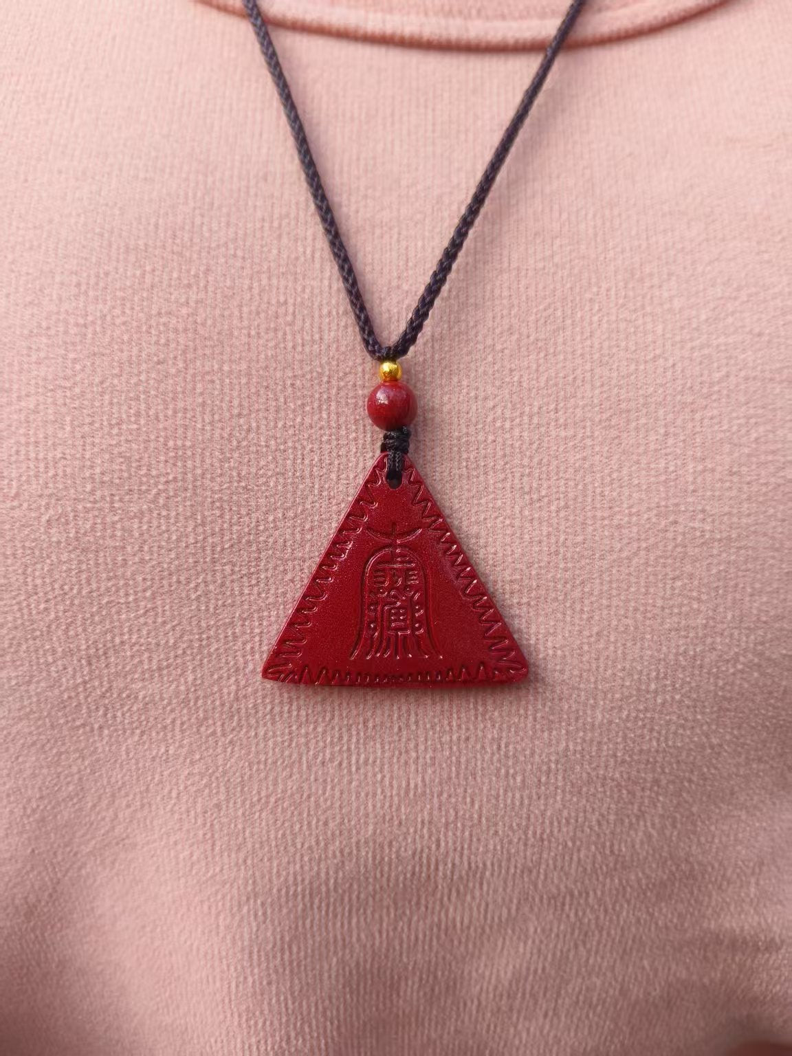 Natural cinnabar triangle possession talisman